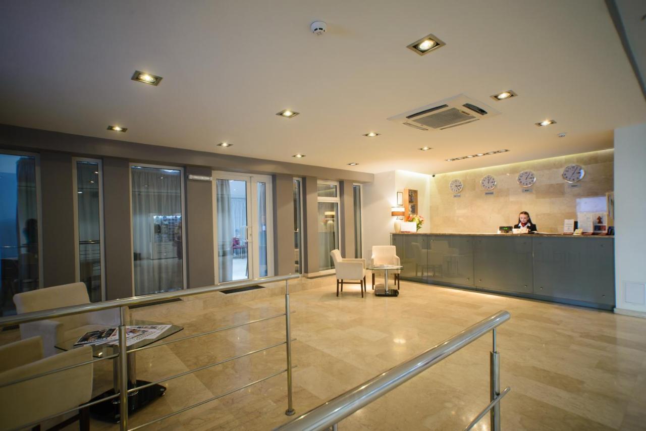 Optima Collection Kharkiv Hotel Exterior photo